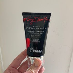 Dr Brandt Microdermabrasion Age Defying Exfoliator